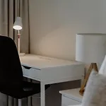 Center 1-Bed With Gym, Bbq And Stunning Views